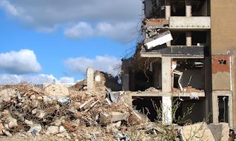MMR: Pomůžeme obcím s demolicí zchátralých budov částkou 120 milionů korun