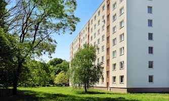 Ministryně Dostálová: Na byty v průmyslové zóně Solnice-Kvasiny je připraveno 40 milionů korun